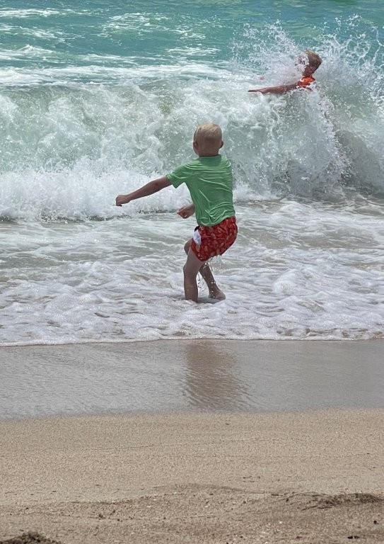 Kason at White Plains Beach Kason at White Plains Beach