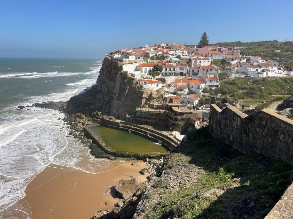 Azenhas do Mar, Portugal Azenhas do Mar, Portugal