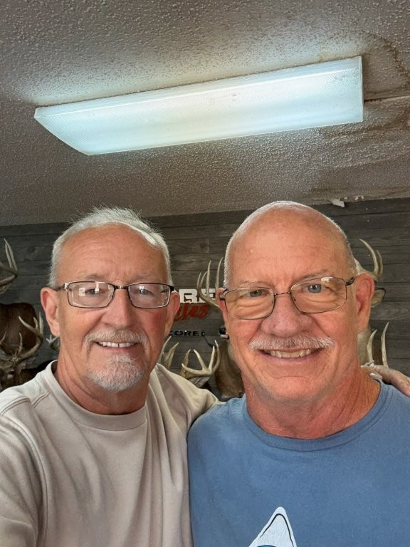 Steve & Willy Steve & Willy