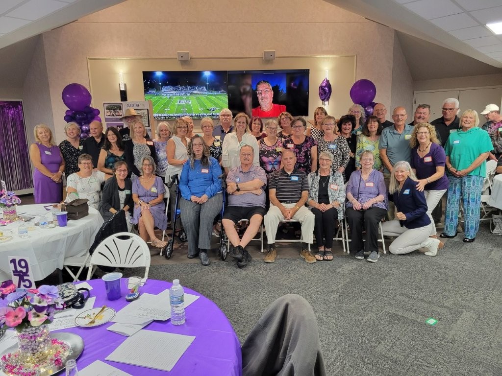 Pickerington HS Class Reuniion Group Photo Pickerington HS Class Reuniion Group Photo