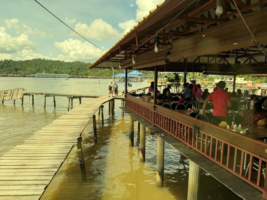 Lunch stop in Brunei Lunch stop in Brunei