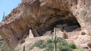 Indian dwelling at Tonto National Monument